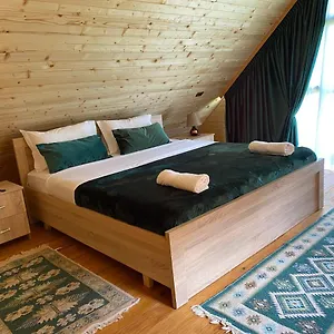 Demushi , Valbone Albanië