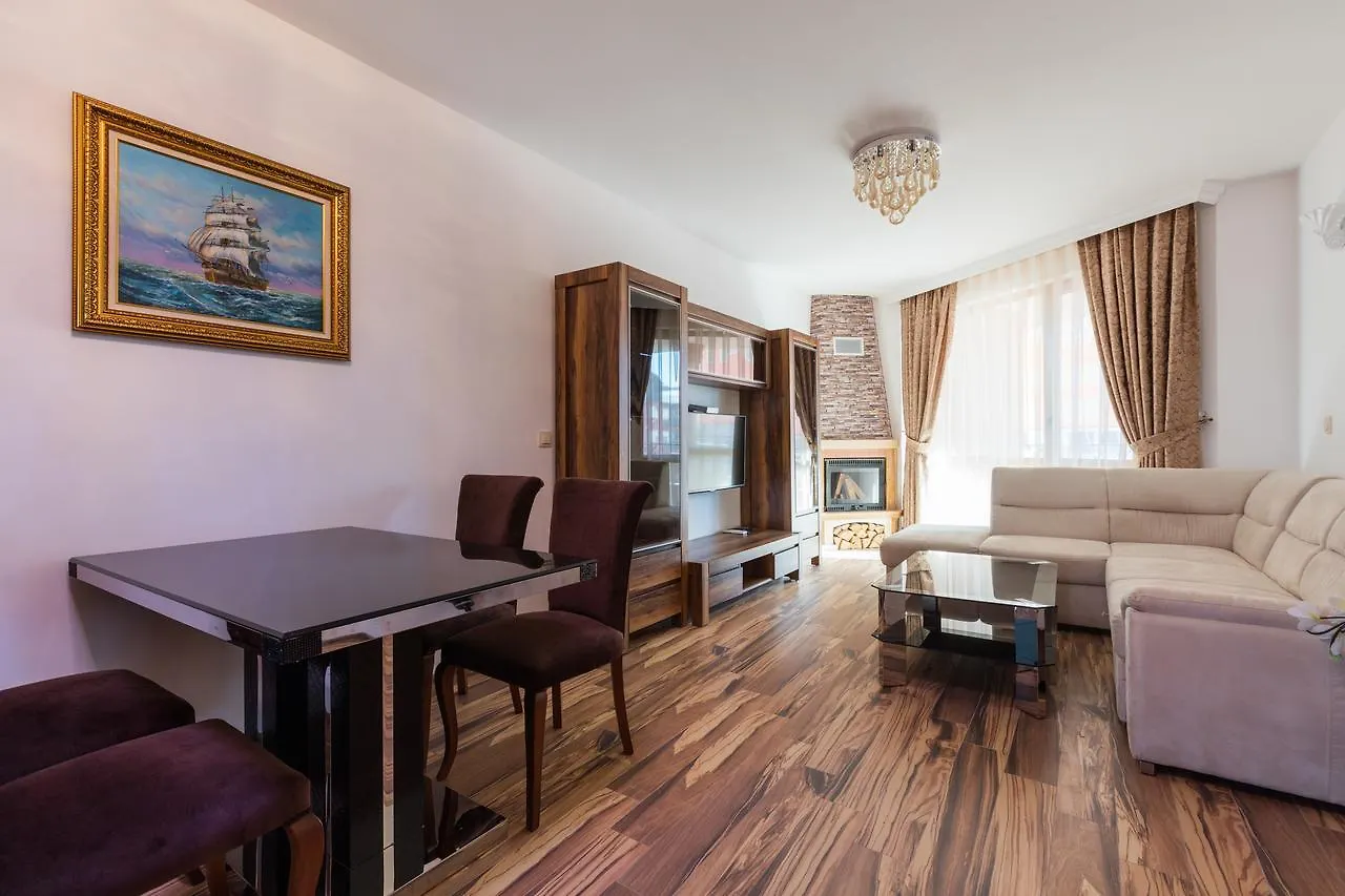 ***** Aparthotel Boutique Apart Hotel Versis Sunny Beach Bulgarije