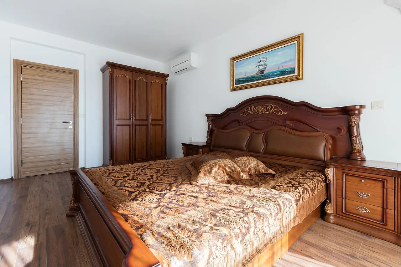 ***** Aparthotel Boutique Apart Hotel Versis Sunny Beach Bulgarije